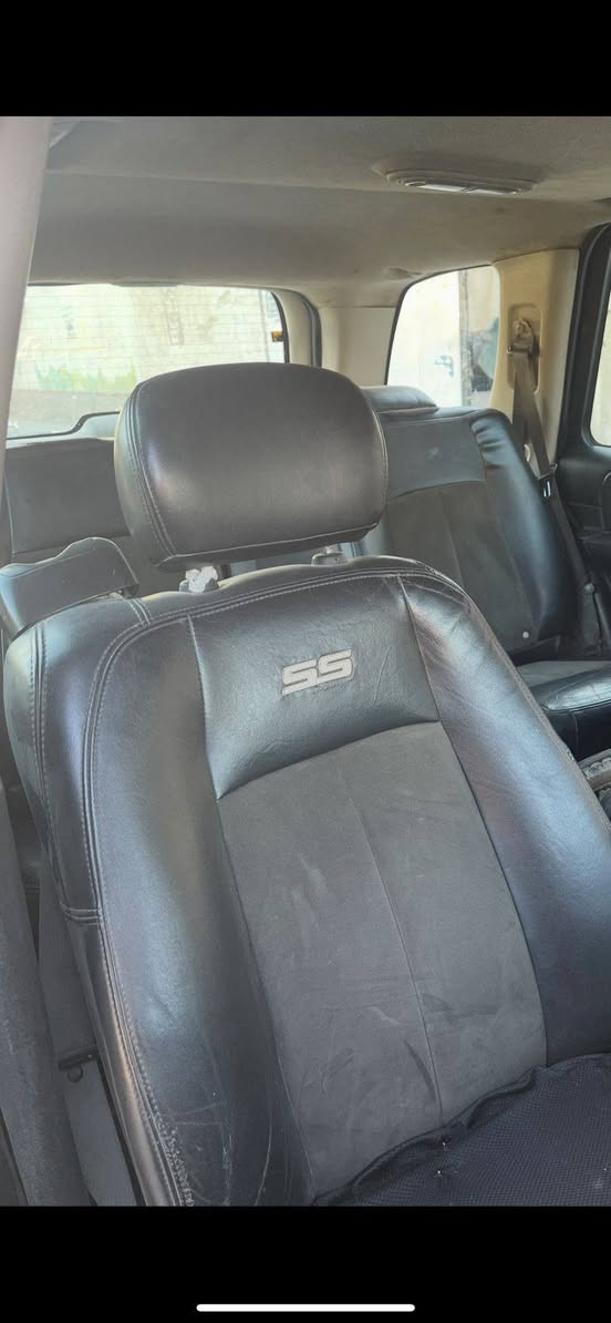 بلايزر ltz موديل ٢٠٠٧محرك كير تبريد جيد جدا بس الفان محروك السعر ٦٥ بيع مستعجل مكانه بغداد الكرخ هاتف***********
