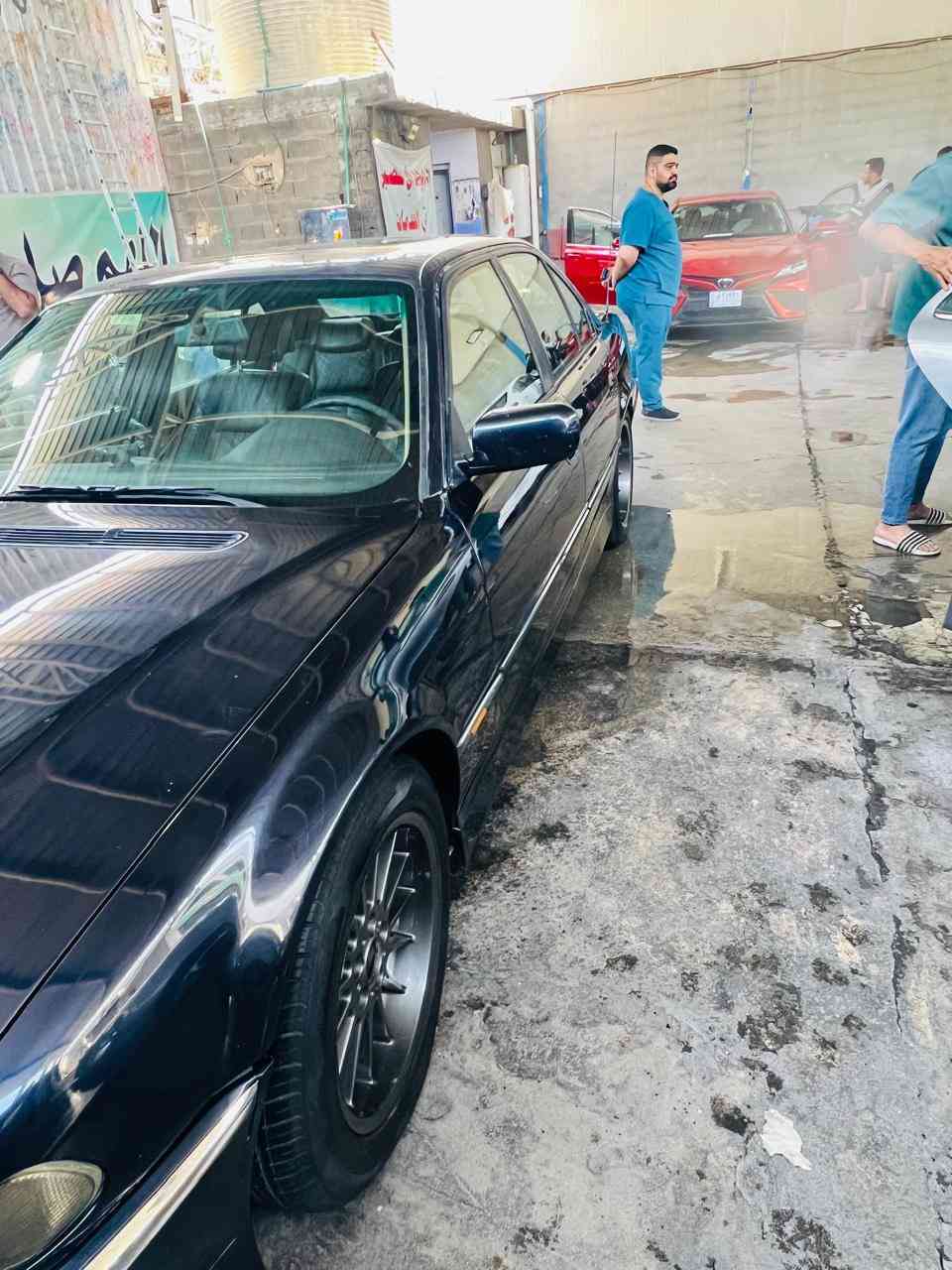 كاسحه مديل 95 رقم دهوك /تحويل بأربيل/ سياره حلوه بيها جم نقص  مستعجل ع بيع سعر 50 قفل قفل لتعامل مكان السياره بغداد الاعظميه رقم صاحب السياره ***********
