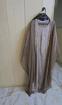للبيع • ملابس • نوع غير محدد