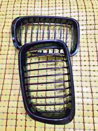 بي إم دبليو E46 • ٤ أبواب