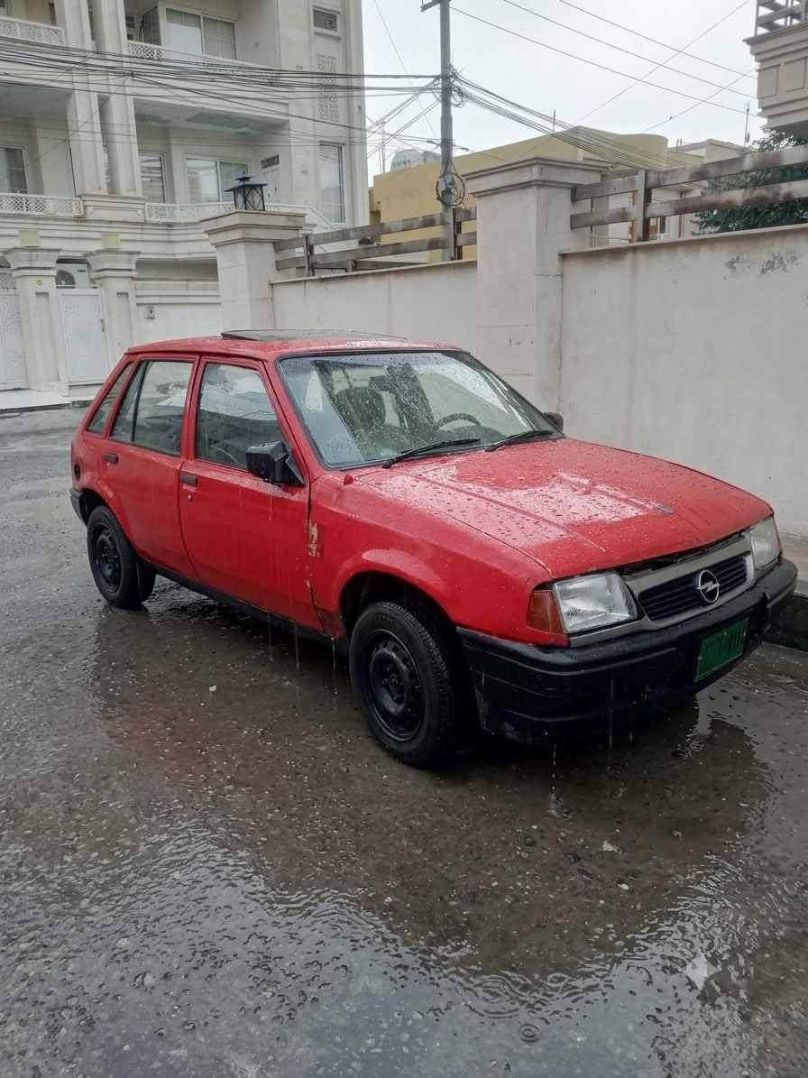 اوبل كورسا سقف سلايت مزبوت 4 تاية ي نوئ پاتري نوئ
 مكينه 16 ڤيكترا سنوي اصلي بشرت كارةبايات مزبوت لايت زينون تنزيل بلوتوز ناو جلد گئر و مكينه بشرت شوين هه ولير سعر 12 وةرةقه *********** أربيل, العراق
