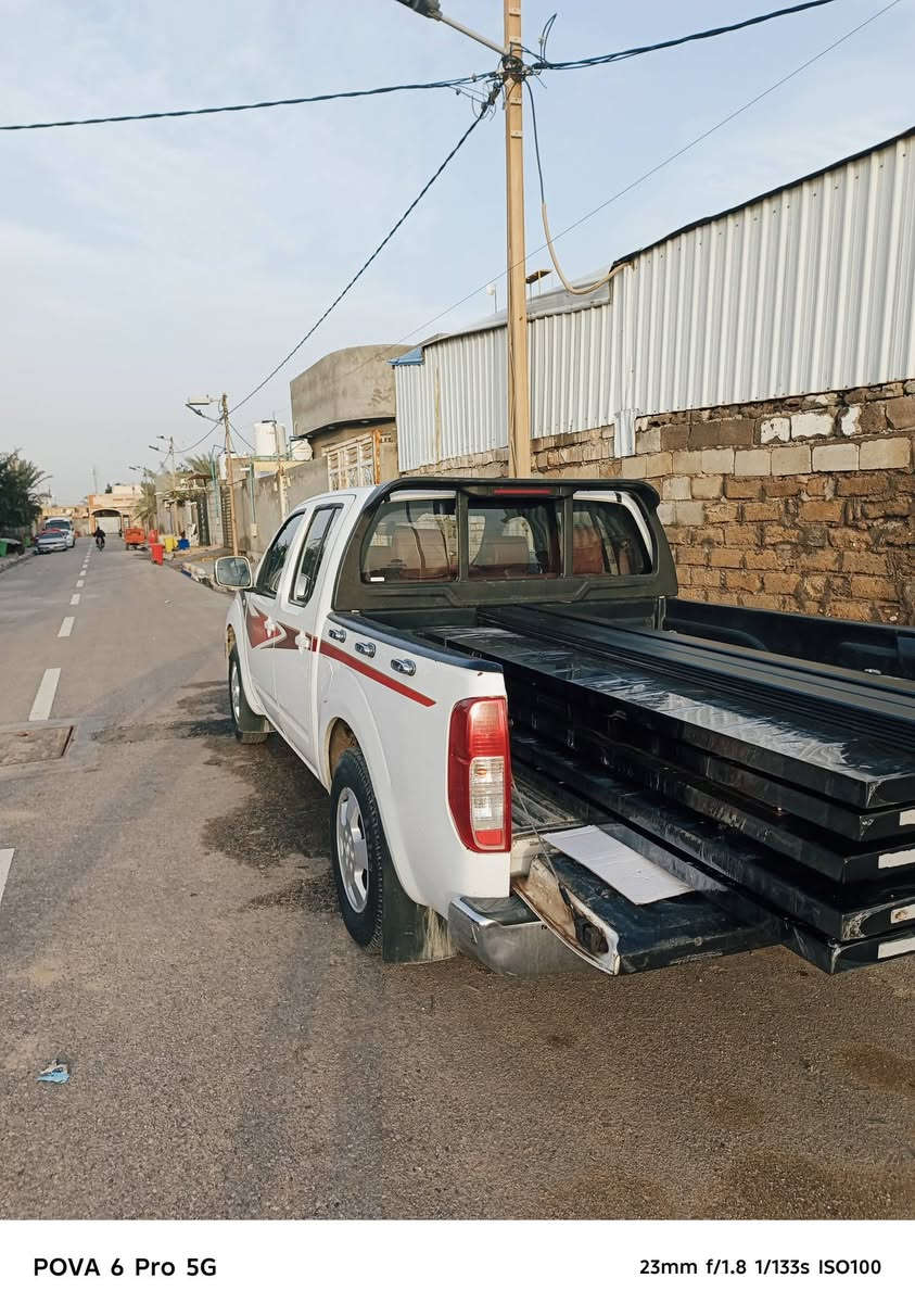 سلام عليكم 
نيفاره للبيع 2012
كير عادي سعر 90 وبيه مجال 
باقي تفاصيل عله هذا رقم 
***********
