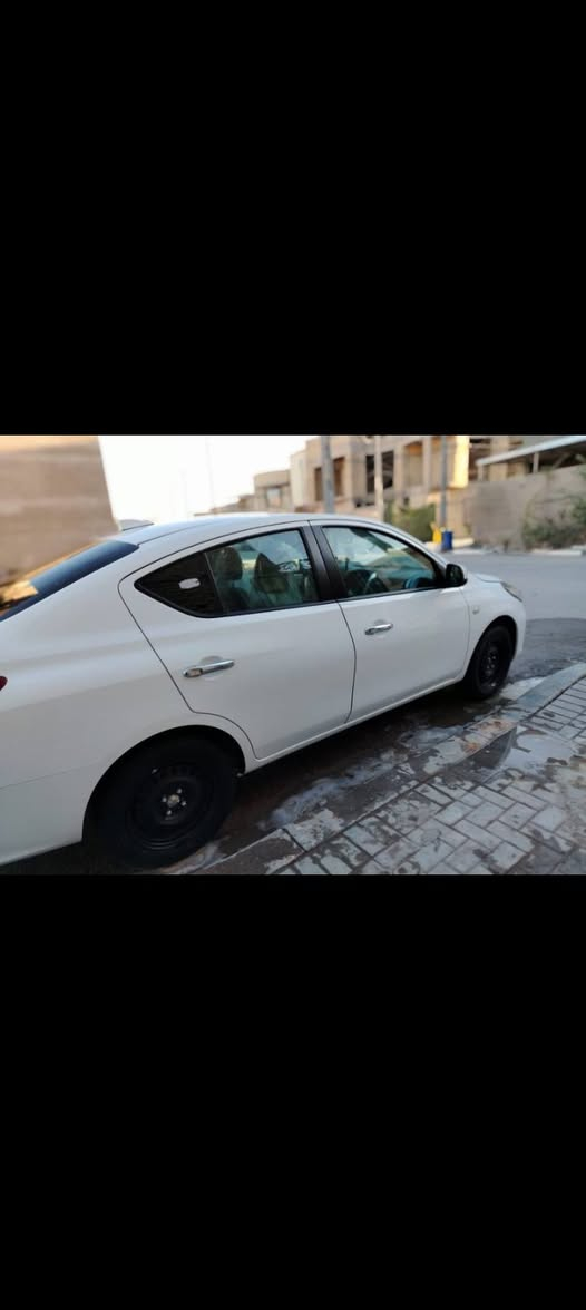 نيسان سني ٢٤ هندي ماشيه ٤٧ الف بسم شركه مكفوله بس بيها رصعه بسيطه مبينه بصوره ١٢٥ سعرها بصره ياسين خريبط *********** استعمال شخصي
