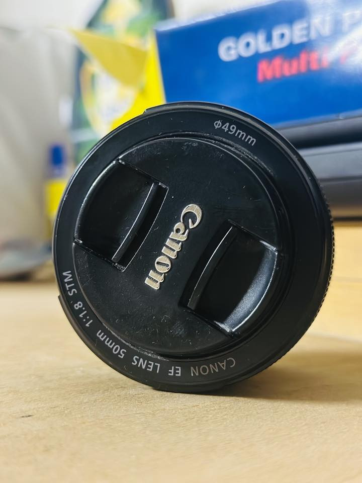 للبيع !!$

كامرة فايف دي 5D كانون III

الملحقات :

 عدسة 🔥 الغنيه عن التعريف 50mm فتحة 1.8

 شواحن عدد ٢ 

بطارية ١ 

كارتون 

 السعر : 550 وبي مجال بسيط 

بغداد الغزالية 

***********
