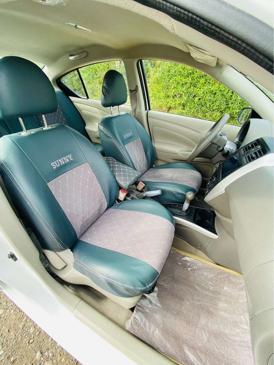 🔱بسم الله الرحمن الرحيم🔱

نيسان صني مصري
موديل 2024
فول مواصفات 
تبريد قطعتين إشارات بالمري 4 جامات كهرباء
ماشية 40 الف 
رقم جديد/سنوية جديد
سيارة جديدة كلش نضيفة مال بيت
كلين تايتل فقط بي اثنين تعديل بارد بسيط 
كشنات تغليف 
ارضية تغليف 
تبريد ثلج محرك گير كله بشرط
4أطارات جديدة صار اسبوع من شاده
سيارة رقم شمالي سنوية جديدة شرط تحويل
السعر/ 117 قابل للتفاوض
⚜️للتواصل 📞:***********
📍مكان سيارة كركوك كركوك, العراق
