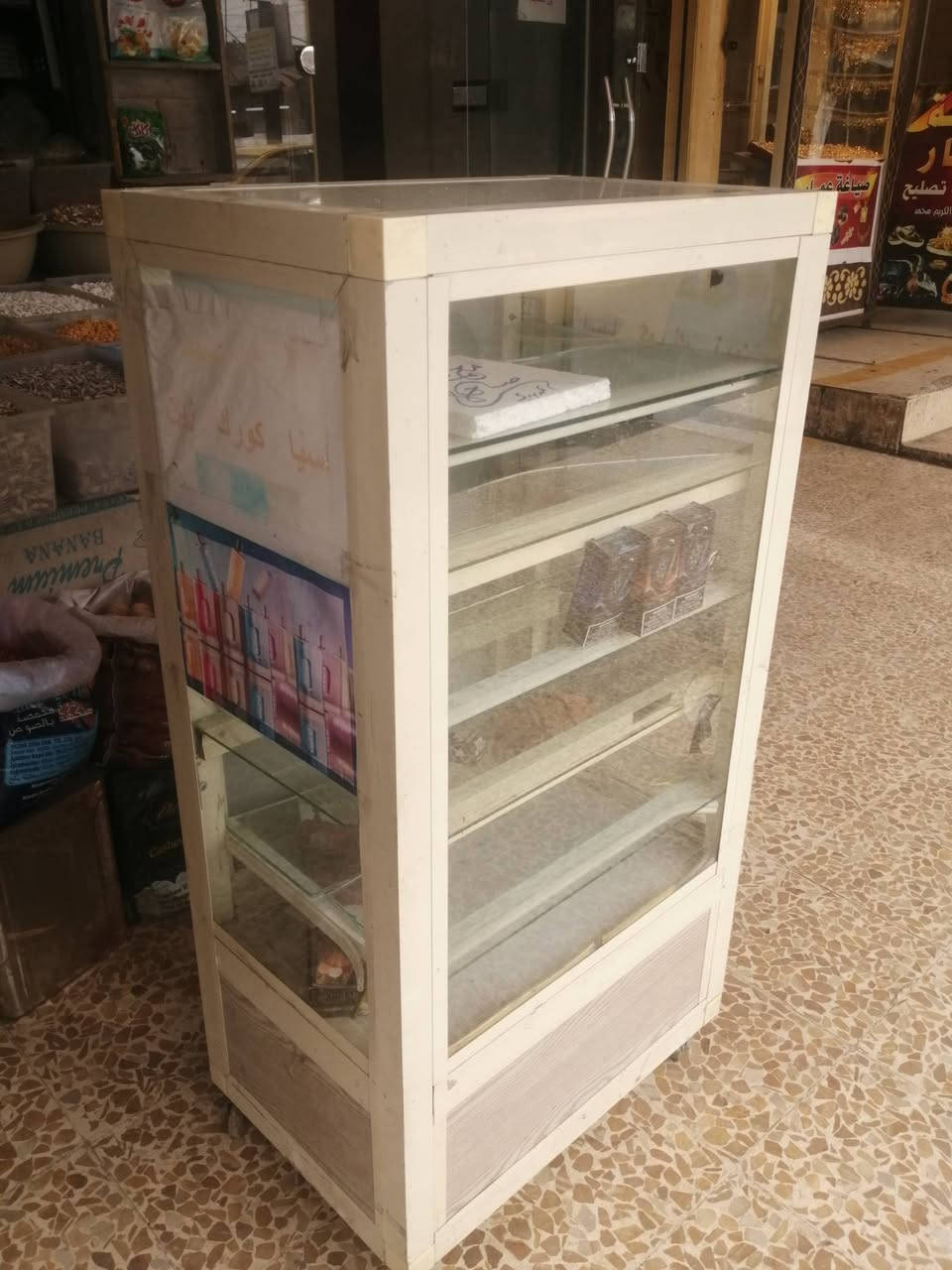 ميز موبايلات او عارضة موبايلات


**إذا كنت صاحب هذا الإعلان وتريد حذفه لأي سبب، رجاءا أرسل رسالة إلى الدعم الفني**
