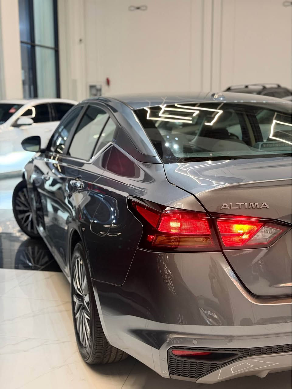 NISSAN ALTIMA SV 2025
ماشيه 22000mi
ضرر بوند صبغ بدون ايرباك 
للاستفسار 
***********
*********** أربيل, العراق
