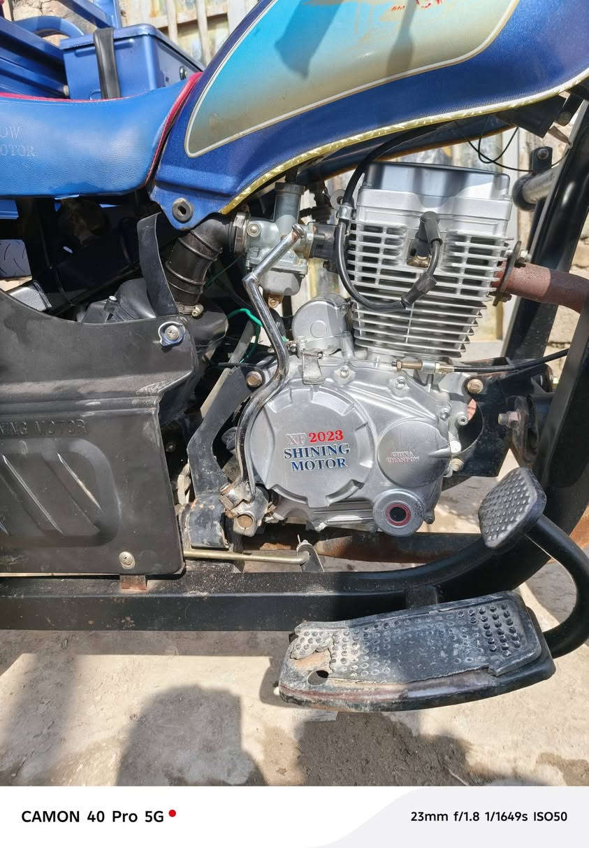 سلام عليكم
ستوته للبيع موديل 23 رقم السعر مليونين و500 وبيها مجال قليل حق الجيه الاتصال على الرقم واتساب***********
