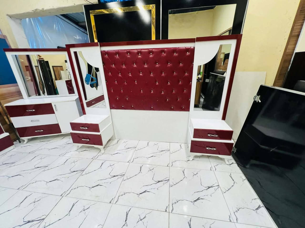 غرفة نوم مستعملة🇹🇷
نضافة80 ٪💯

عدد القطع / 6

نضام / أسلايت 💢 525🔒

شد ونقل داخل بغداد مجاني🚛

يوجود توصيل محافضات

حجز واتساب ***********
