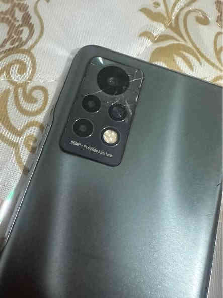 السلام عليكم عندي جهاز للبيع
اسمه
lnflnix NOTE 11S
ذاكره 128
عشوائيه 8+3 يعني 11
بطاريه 5000
كامرهه الخلفيه 50M TRlPLE
الاماميه 16M
جهاز مرتب مابي مشاكل
فقط لواقي مال كامره ومامثر ع تصوير
وشاشه بيها فطر مثل متشوفو كدامكم بصوره
سعر 75نهايته  مكاني كربلاء حي نصر قرب محطه السلطاني 
رقمي 
***********
وبي وتساب كربلاء
