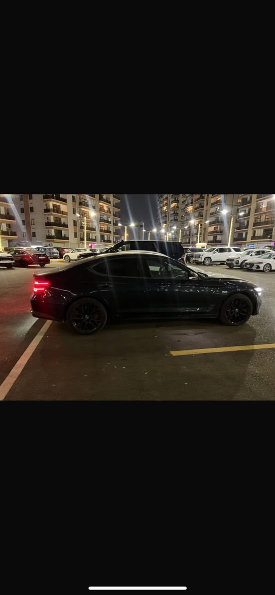 السلام عليكم جينسيس g70 السيارة موديل 2025 فول الفول 6 سلندر توين تيربو مرقم بغداد كتاب شهداء مكاني شارع فلسطين ***********
السعر235وبيها مجال
