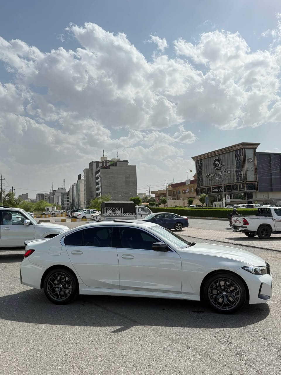 السلام عليكم بي ام 330i محدث كامل Mبكج بيها جاملغ و بنيد بدون شاصي فحص وهزه كامل السيارا مبيها مصاريف كامله من كل شي 2025 أربيل, العراق


**إذا كنت صاحب هذا الإعلان وتريد حذفه لأي سبب، رجاءا أرسل رسالة إلى الدعم الفني**