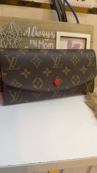 جزدان نسائي • لويس فيتون • أصلي