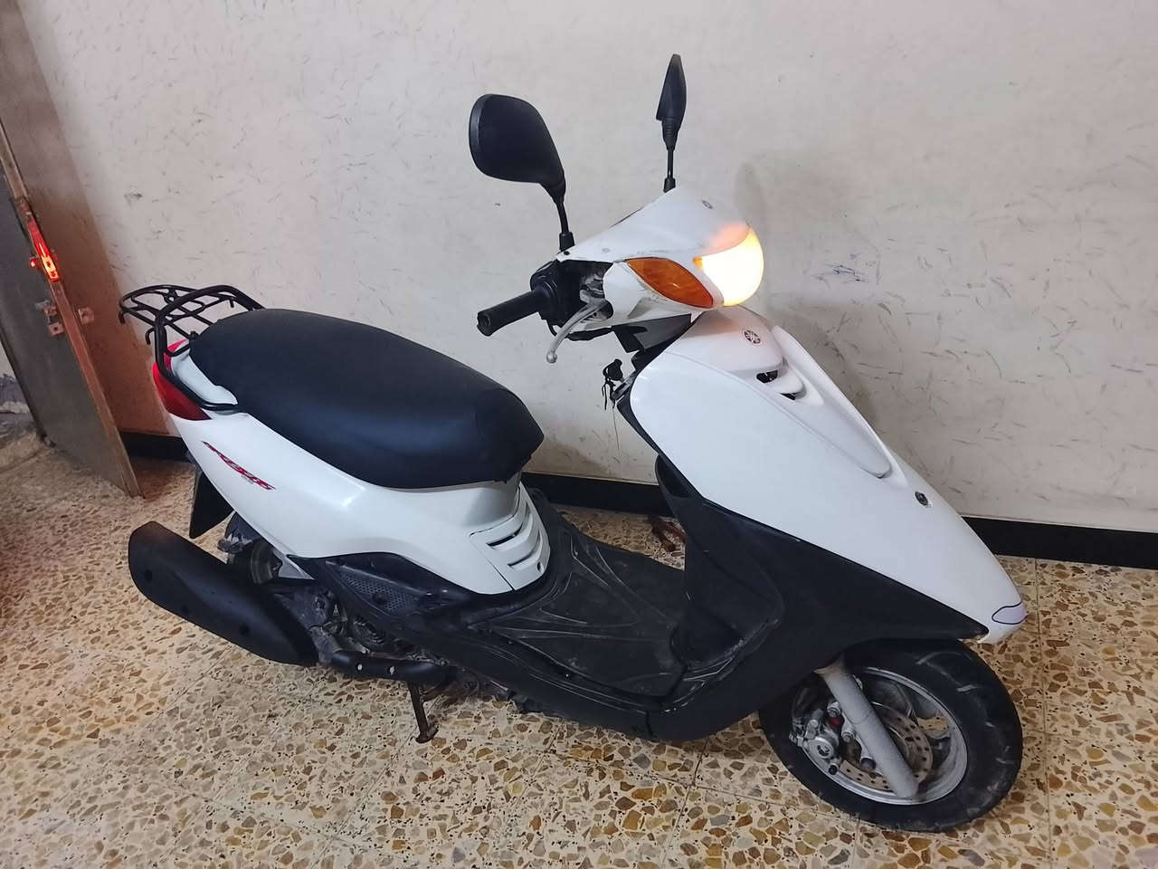 اكزز نوزل ياباني سكليتر خطين كله شغاله اي نقص مابيه نضافه فول دراجه جديدة لوك السعر 650 بغداد المشتل ***********
