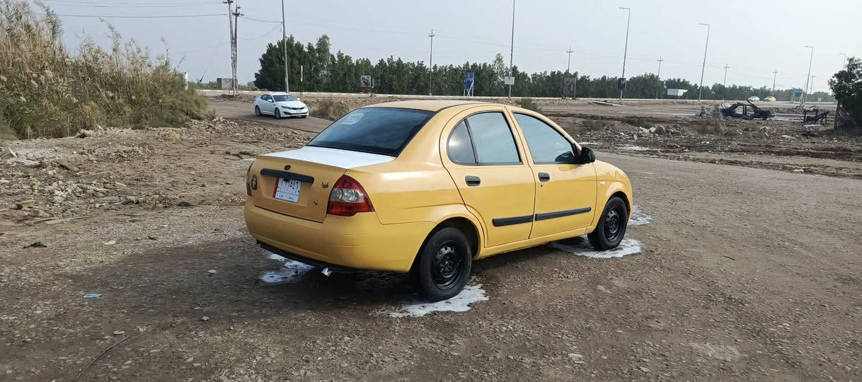 سلام عليكم سياره طيبه للبيع رقم واسط مشروع وطني شرط تحويل ثاني يوم سنويه جديده 2028تخم تاير موديل 2016 حداديه جديده كهربائيّات كله شغاله كير ومكينه مكفولات تبريد ثلج سياره جاهزه مكفوله بيه رشات صبغ  مصفره هيئه وقرامات تحويل موباشر سعر 40ورقه وبيه مجال اتصل عنوان واسط كوت الشراي بي خير ويدلل ***********
