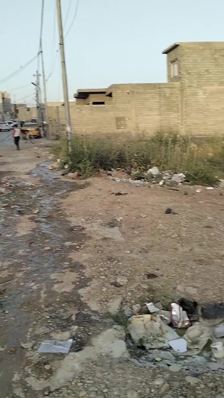 قاع 200 م العمق 25 الواجهه 10
القوسيات سواق ابو علي ماي كهرب وصل بلديه 
السعر الخاص واتساب ***********
