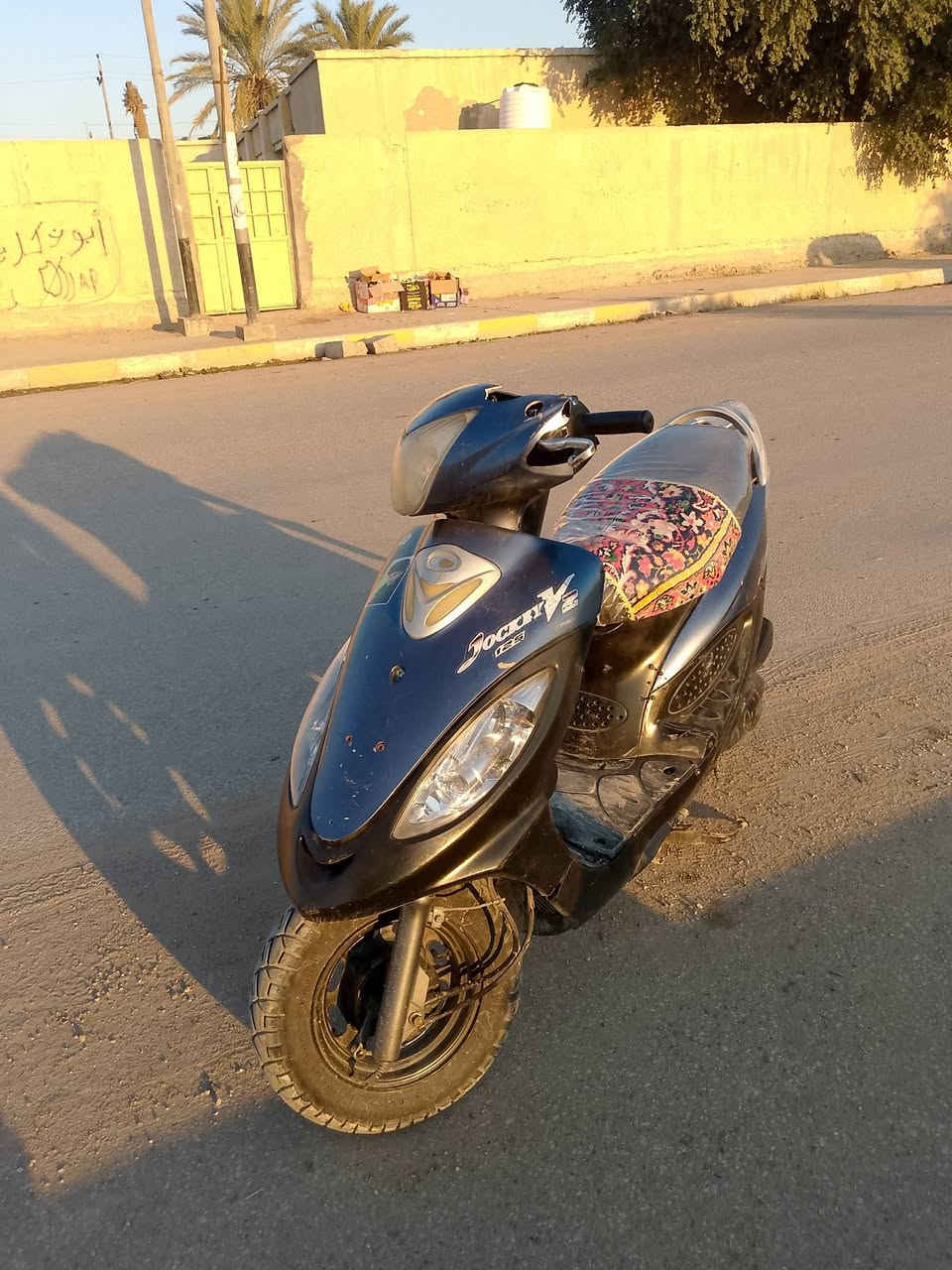 السلام عليكم  كامكو للبيع عوزها جويتر فقط دراجه شغالة نكره سلف كهربايات كلها شغاله مكاني رفاعي لاستفسار خاص ***********
