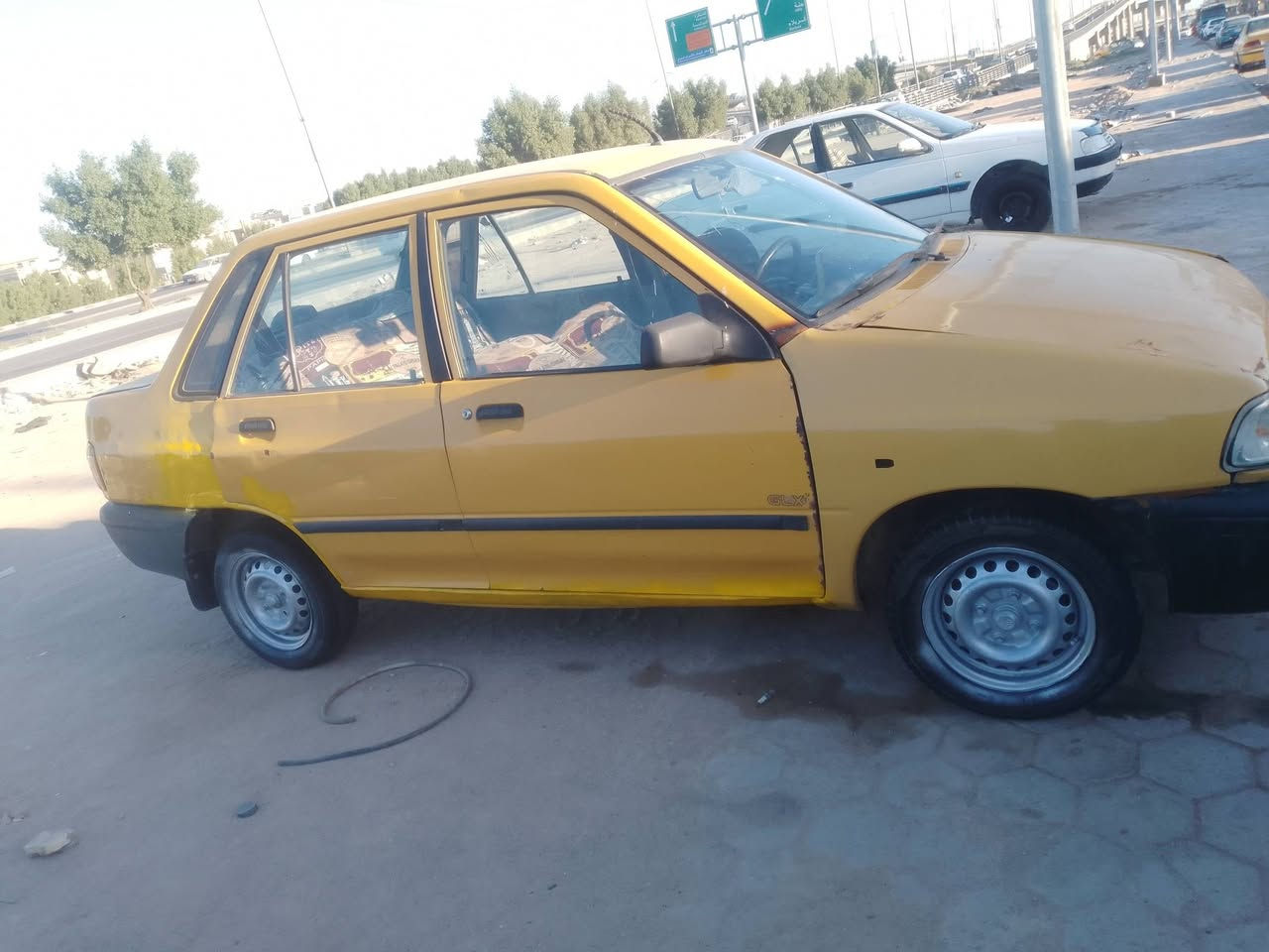 السلام عليكم سايبا موديل 2011 رقم بغداد ألماني سنويه مشروع وطني مكينه بيها خيط قليل الكير بس الثاني مرات يفلت حداديه جديده كهربائيات شغاله شواصيها نضيفات السعر ب9 وبيها مجال قليل العنوان نجف الرقم *********** مكلف بل نشر
