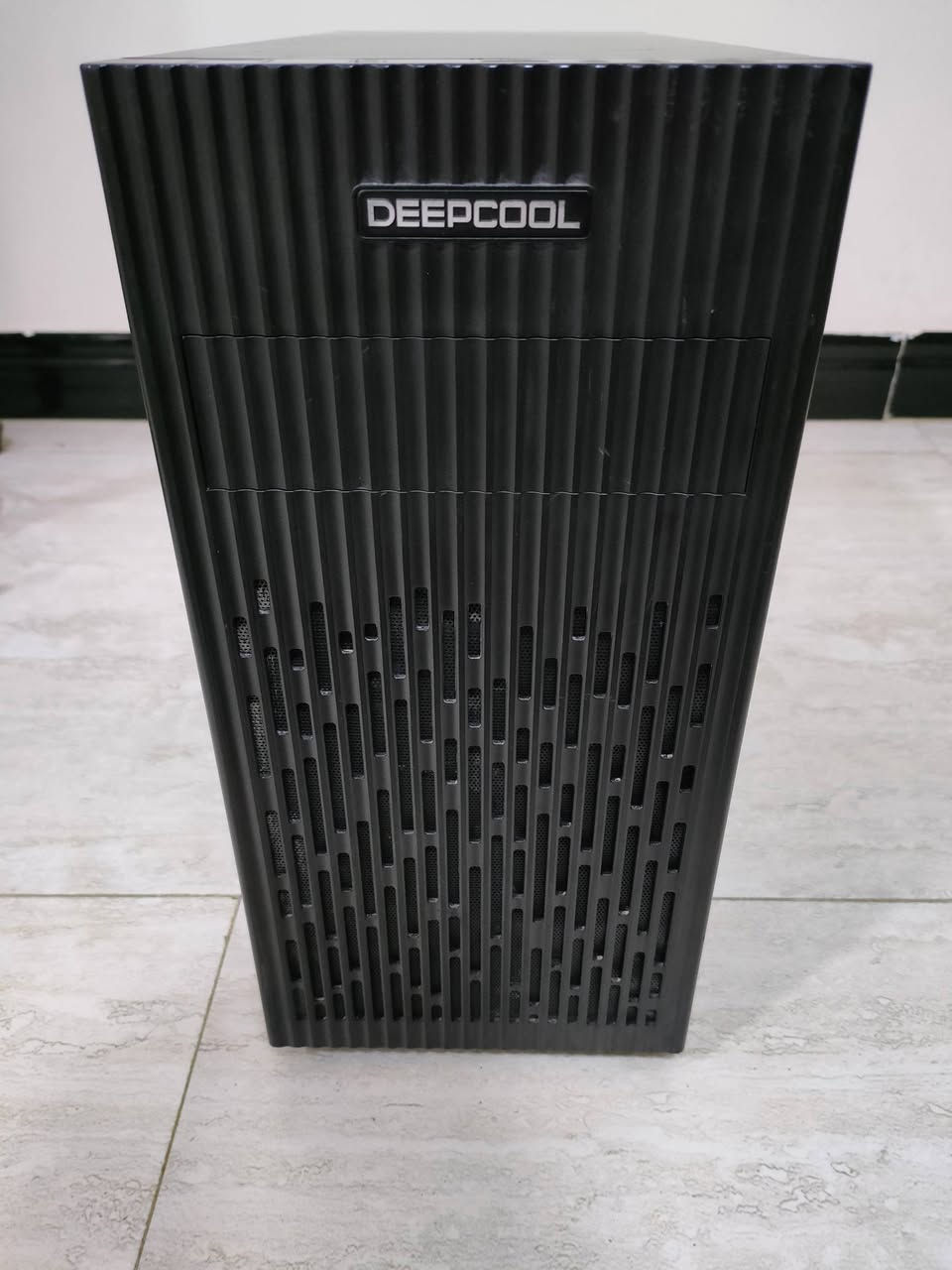 Pc للبيع
PC gaming 
CPU : i5 -7400 
GPU: GTX 1650 ZOTAC GAMING 
RAM: 8GB DDR4  2400mHz Ballistix
SSD WESTERN DIGITAL 240 GB
POWER X Factor 600w
Motherboard: GIGABYTE H110M-S2PT
CASE: DEEPCOOL 
السعر 360 الف دينار عراقي
ماعندي توصيل
مكاني بغداد البنوك
الشراي خاص ويدلل علينا


**إذا كنت صاحب هذا الإعلان وتريد حذفه لأي سبب، رجاءا أرسل رسالة إلى الدعم الفني**