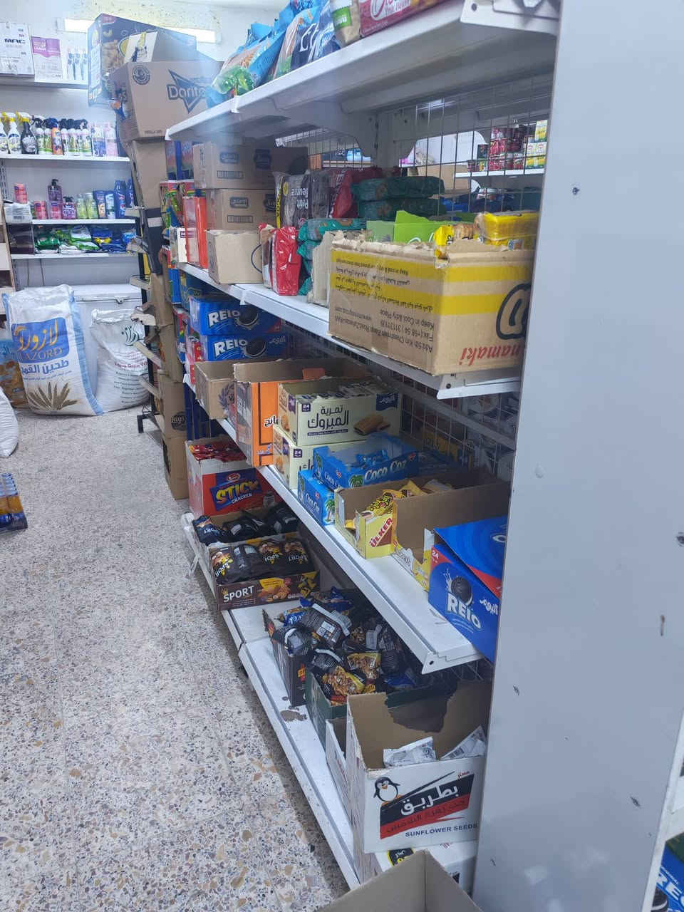 بضاعة اسواق كامل للبيع شلعة
***********
