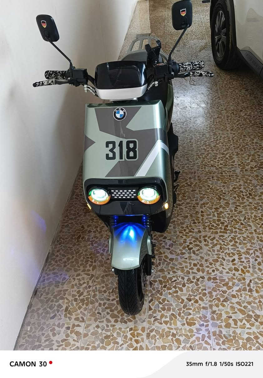 السلام عليكم للبيع ماطور شحن 🔋⚡٣١٨ فول نضافه كلو شغال مابي ولا عطل مثبت سرعه اشاير رباعي رجو للخلف نضام ال R استخدام شخصي مأخوذ جديد بل كارتون شرط الفحص كهربائيات كلها شغاله صندوق موجود بس اني لاغي شاحنه الأصلية لد أمامي عالي ناصي بريكات ورآه وكدام دهن دسكات السعر ٦٥٠ ألف وبي مجال شراي تعال خاص أو اتصل 🗣📲📞 *********** موجود بل موصل الأيسر 👋
