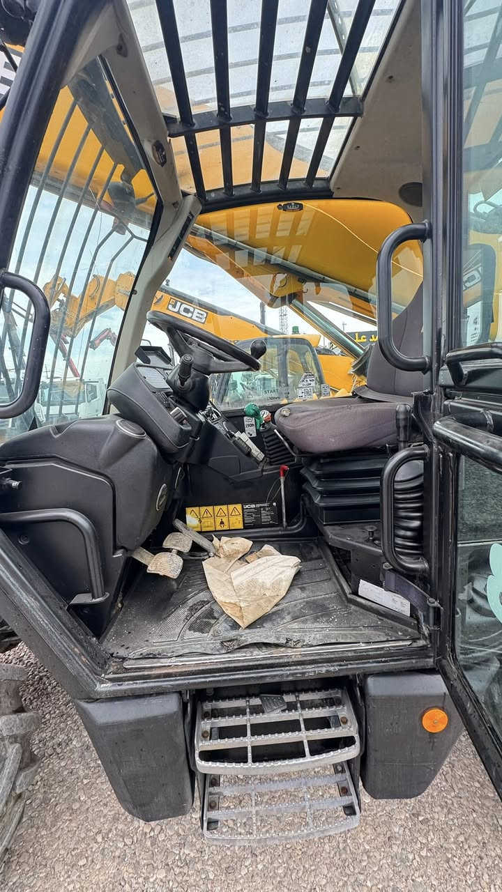 معرض محمد علي
JCB
2018-8900⏰
2018-9700⏰
14 متر
دخول جديد 

         ☎️📱    ***********
         ☎️📱    ***********
    ساعات:  ٩:٠٠صباحاً   -  ٧:٠٠مساء⏰
    بيع وشراء جميع الاليات الثقيله  كرينات✅
           عنوان أربيل.  / طريق كركوك ✅📍
