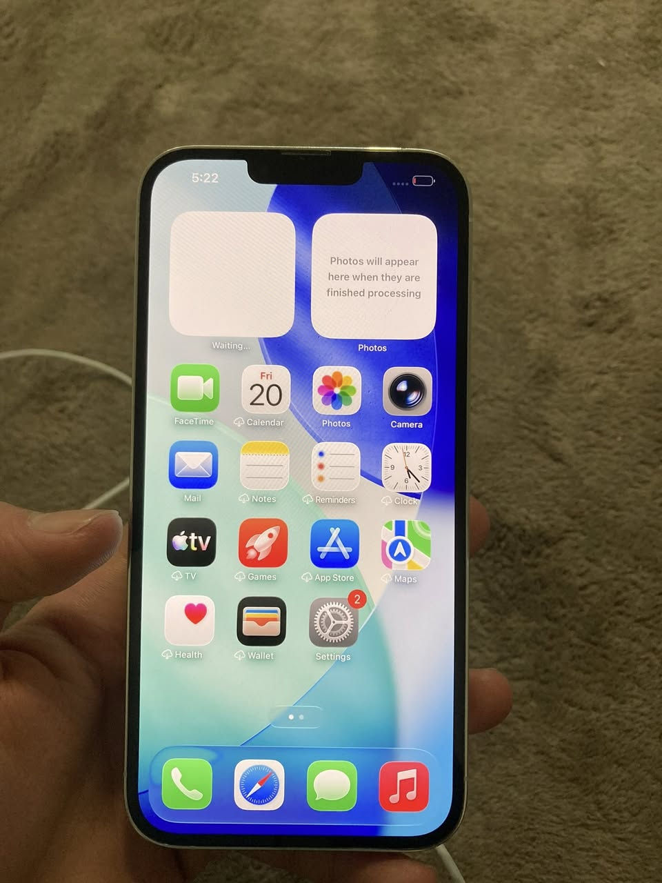 Iphone 13promax
128gb
1sim
Battry72
نەکراوە دەسکاری نەکراو بەس پشتی شکاوە بە ١٥ هەزار وەک شەریکەی لێدێت 
قفلی ٣٣٠دولارە
شوێن هەولێر گەیاندنم نیە
0751 703 62 31
