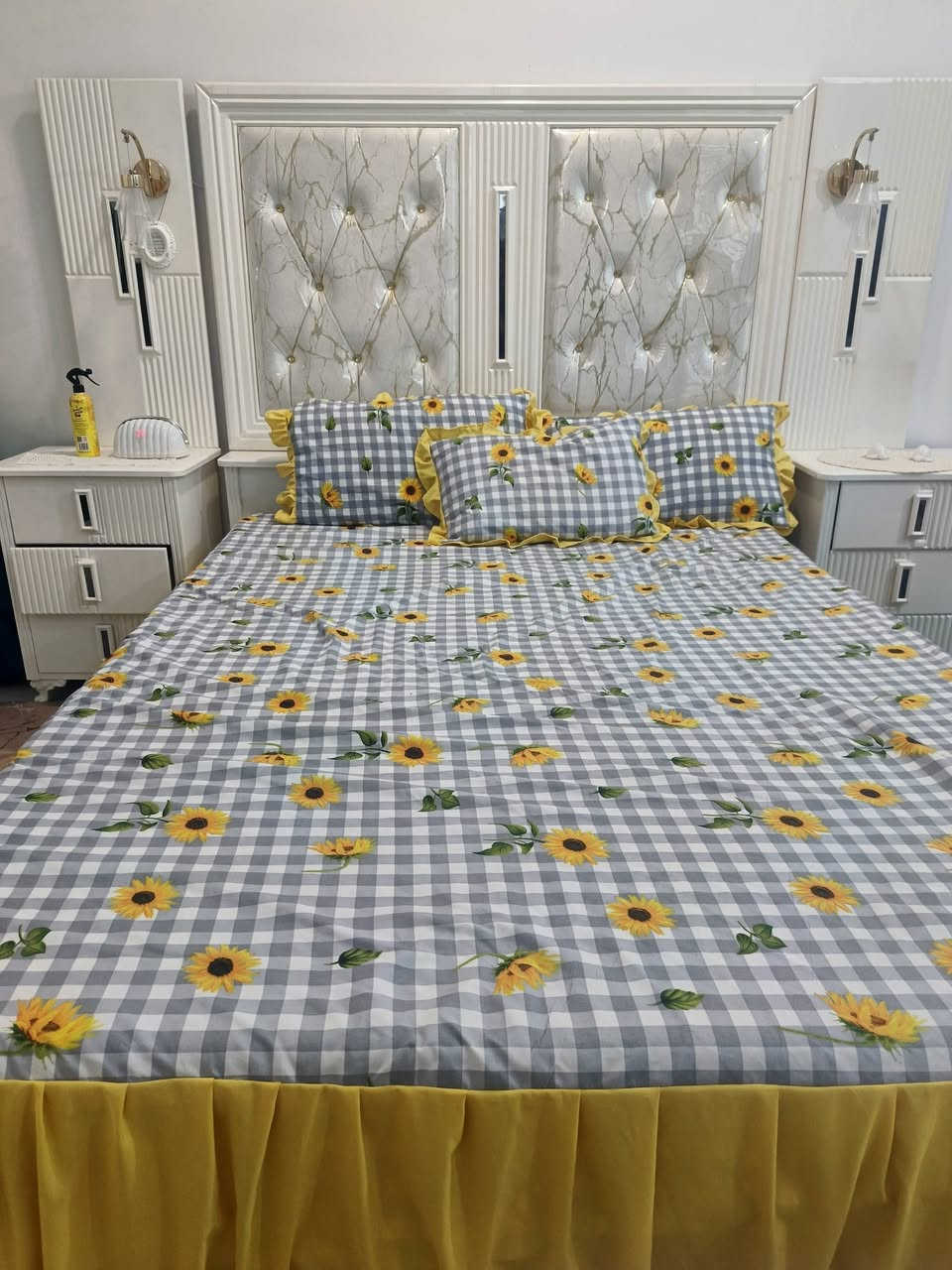 خياطة 🪡
فرشة جرباية حسب الطلب للنجف 💛
بهالجمال والالوان التفتح النفس القماش همايون الاماراتي الاصلي شرط
تلبيس داخلي 4 جهات لاستيك  + كشكش 3 جهات + كفر لحاف نهاية كركش وسحاب + مخاد عدد 4  🪡
للاستفسار عن الالوان والتفاصيل خاص
يوجد توصيل كافة المحافظات 🧡


**إذا كنت صاحب هذا الإعلان وتريد حذفه لأي سبب، رجاءا أرسل رسالة إلى الدعم الفني**