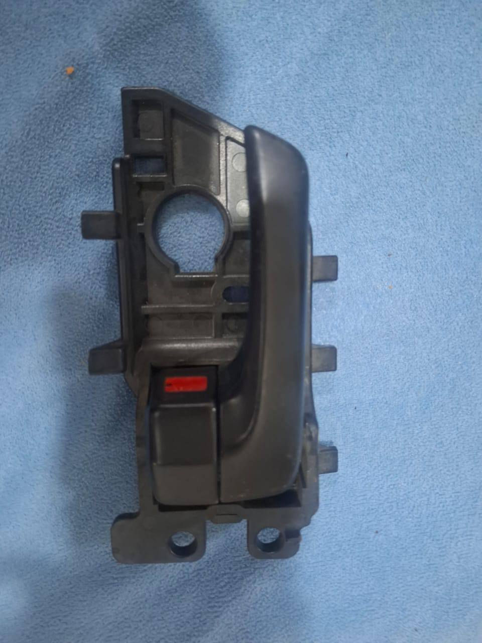 ادوات سيراتو للبيع الي يريد يتصل على الرقم *********** مكانهم ديوانية قضاء الشاميه
