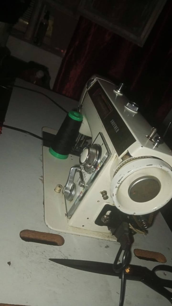 مكينه للبيع هيه والميز


**إذا كنت صاحب هذا الإعلان وتريد حذفه لأي سبب، رجاءا أرسل رسالة إلى الدعم الفني**