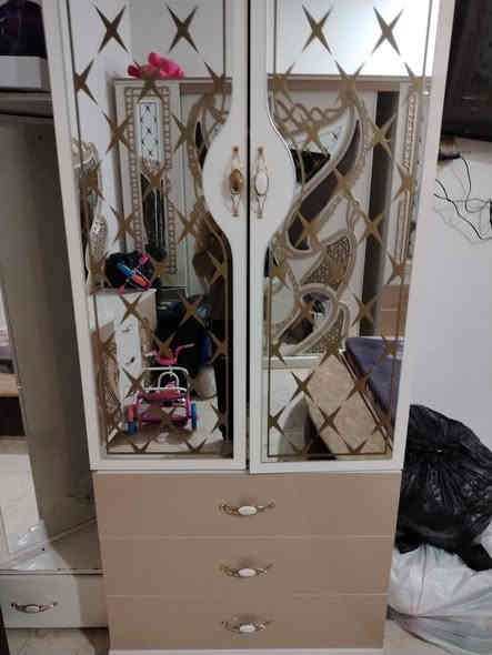 غرفة نوم تركي مستعمل للبيع للاستفسار المراسله على الواتس اب ***********
