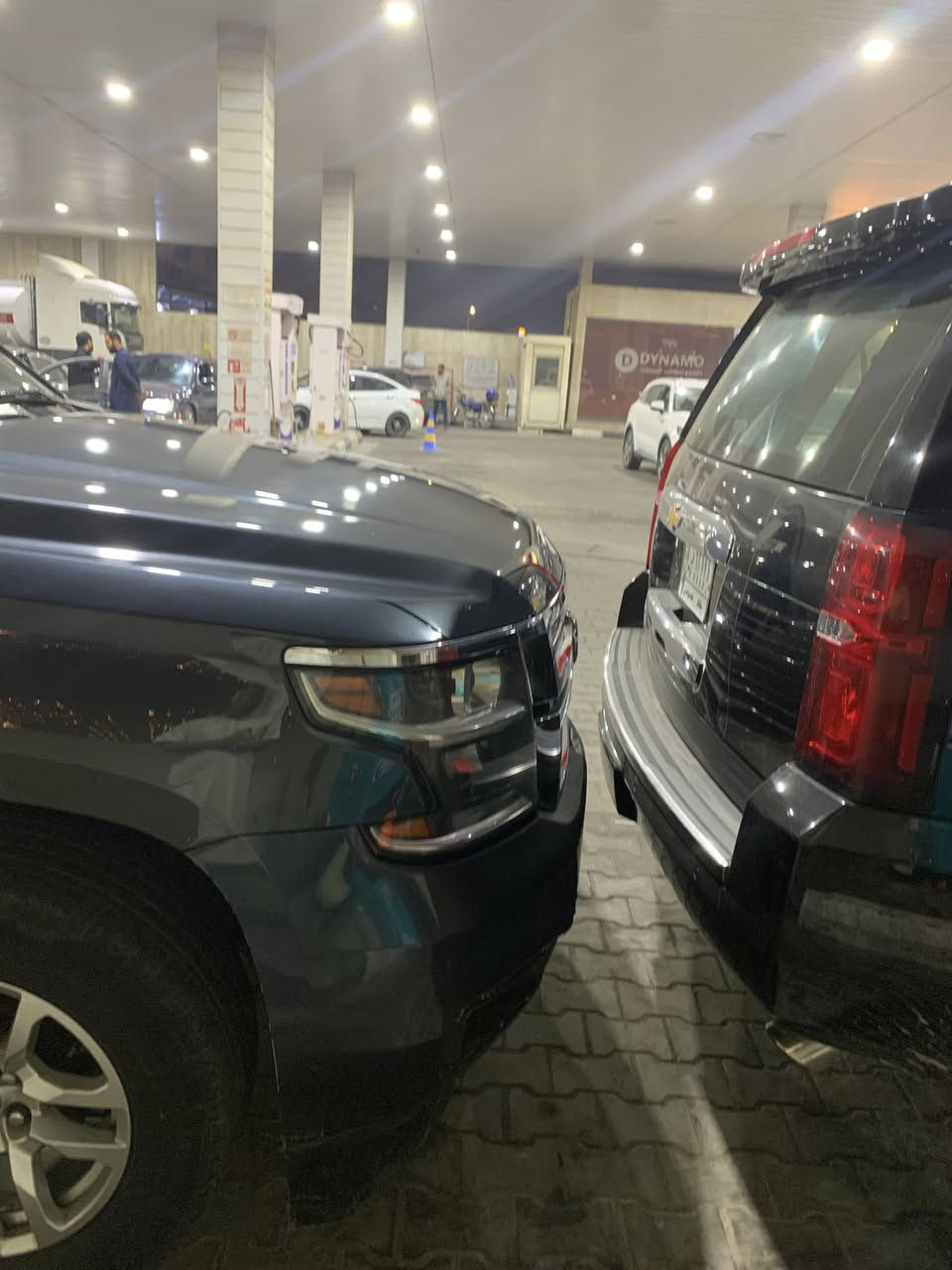 السلام عليكم تاهو للبيع موديل 2019 حادث سرقه 4 قطع فول مواصفات فتحه بصمه داخل جلد رقم بغداد باسمي 
مكان السياره بغداد 
***********
