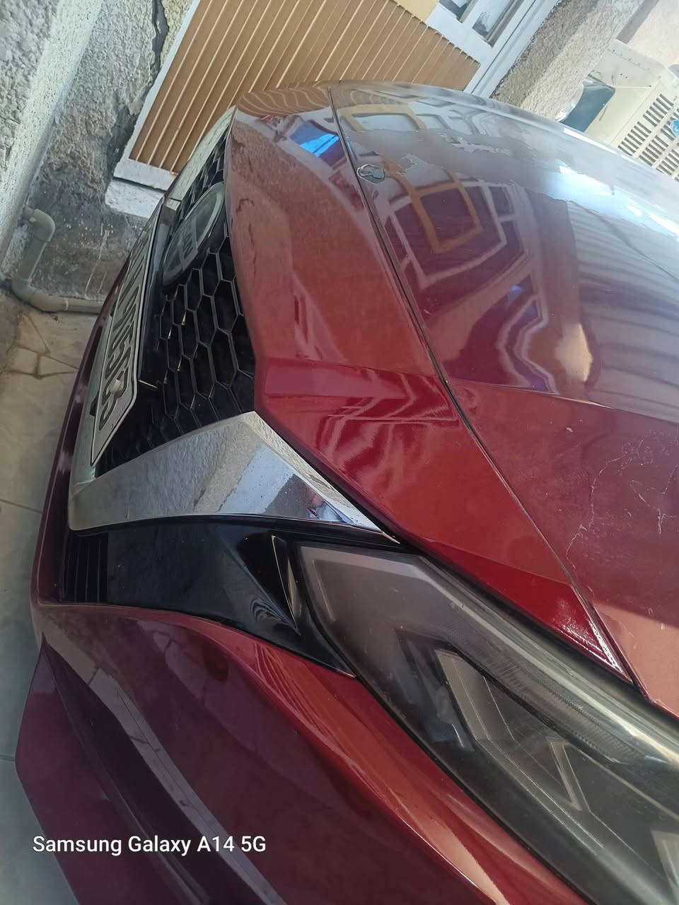 عندي SR فول بصمه بدون فتحه  موديل 19 سعرها قفل  110 اسمي تحويل ثاني يوم رقم دولي لونها دم الغزال بيها بنيد و جاملغ امامي باب الخلفي كلير لغد بصيط قطره الباقي كله مكفول كير محرك شواصي *********** واتساب
