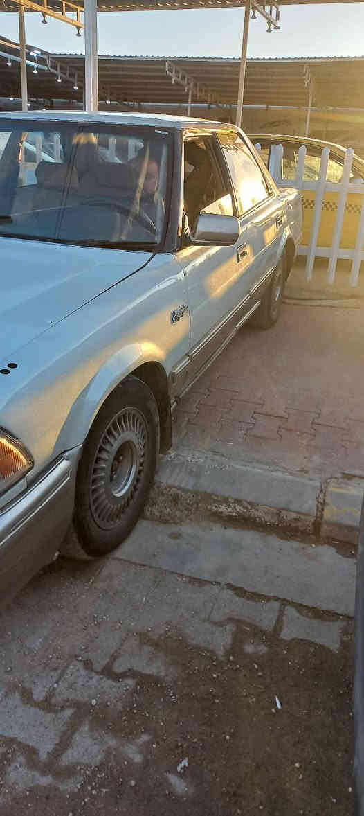 سيارة للبيع سوبر هارتوب موديل 1990
رقم نجف بسمي تحويل ثاني يوم سنويه لل(2027) تسقط 
السياره بس الكير بها تعبان يرادله جوزات  اني ابيع بيها كير بالوجه  سياره مدوشمه كهربائيات كله شغال مكينه ٢٥٠٠
السعر المطلوب(31) وبيها مجال حك الجيه مابيها
السياره مكانها بغداد جسر ديالى القديم شارع ٧٠ 
رقمي *********** خابر  ودلل
