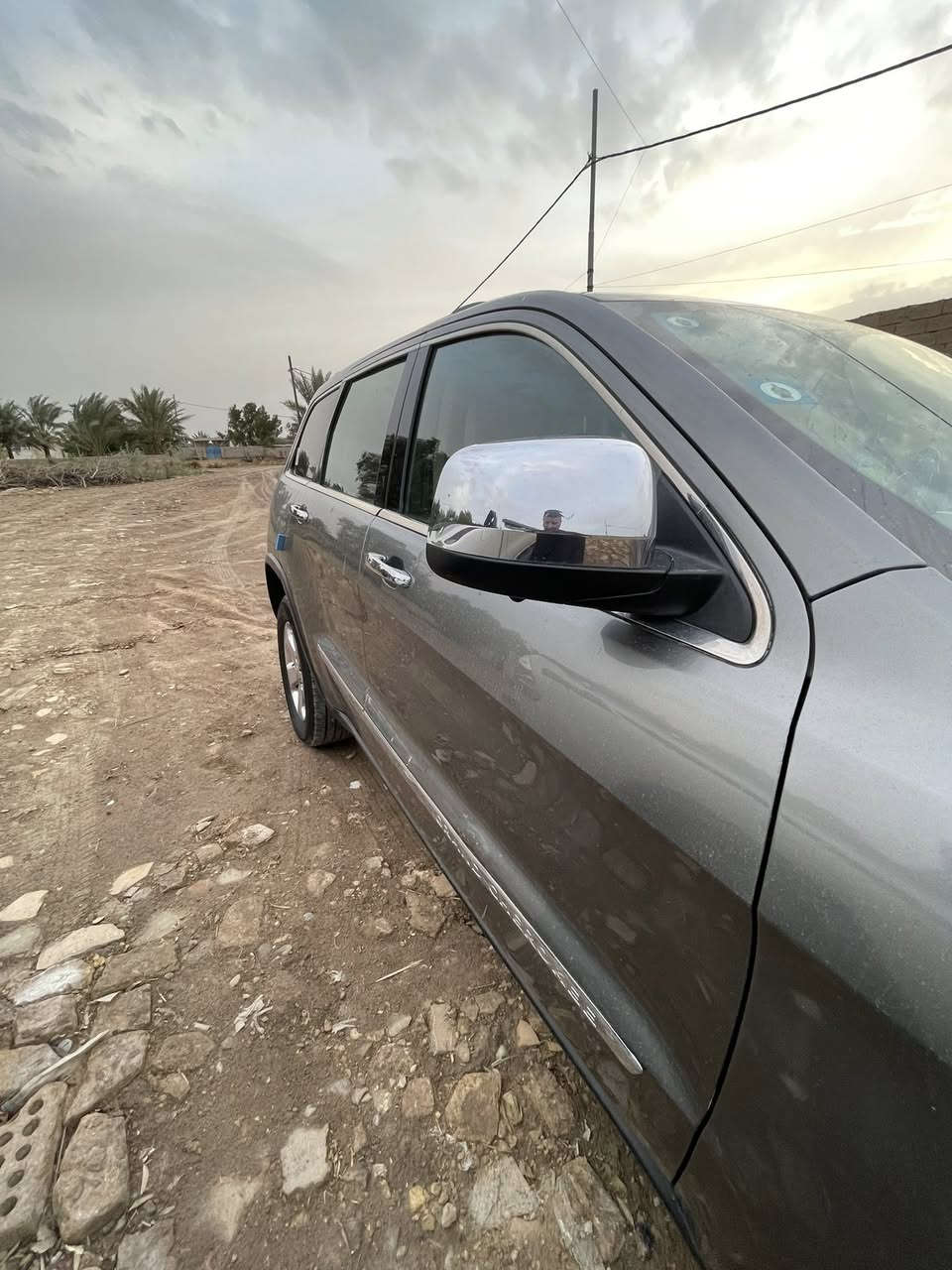 السلام عليكم البيع او مراوس ب 7 راكب جيب ٢٠١٢ سياره حادث جاملاغات وبنيد سونارموجود  محرك كير حداديه تبريد خير من الله *********** السعر150وبيها مجال لشراي
