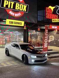 كمارو ٢٠١٤  للبيع حادث مالته جاملغ امامي يمين وبيها صبغ ٣ قطع   رقم بغ...