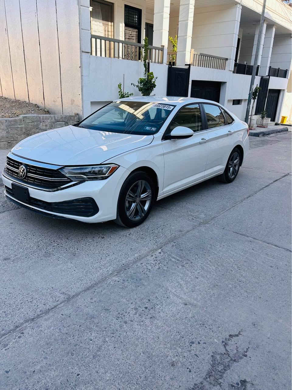 ‏Jetta 2024 Se
پێش کەپس بێ ئیرباگ ناو کرێمی یەک جەمەلاغی دواوەی بۆیاغە بێ ناوگرتن  راداری پێش و پشت و خەتی جادەو دیاری کردنی خێرای و شەغالە کامل بیلادی دەعامی و بەگ لایت ویلی بیلادی بۆ کراوەتەوە
رەقەم شانصی 3VWEM7BU8RM048257
رەقەم موبایل *********** رانية, السليمانية
