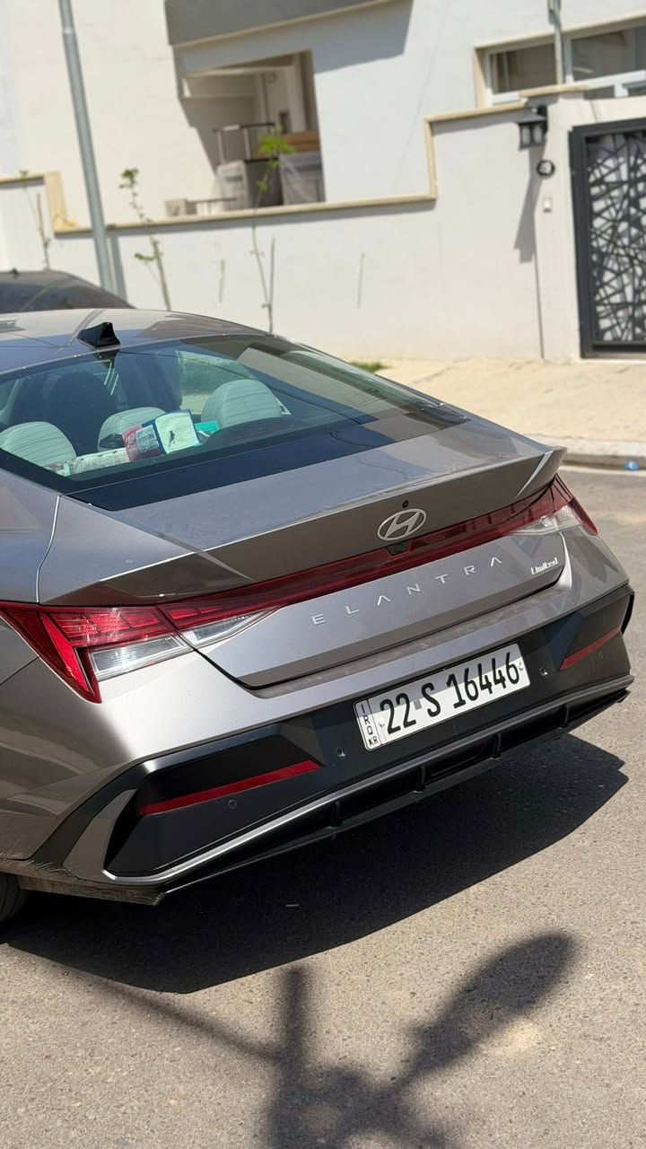 السلام عليكم
🚗 للبيع هيونداي إلنترا Limited 2024 🚗

🔹 موديل: 2024

🔹 فئة: Limited (فول الفول)

🔹 اللون: نفطي

🔹 وارد: أمريكي

🔹 رقم: اربيل

✅محرك 20

✅ شاشة كبيرة

✅ عدادات ديجيتال

✅ كاميرا خلفية وحساسات أمامية وخلفية

✅ رادار ومثبت سرعة ذكي

✅ نظام المحافظة على المسار

✅ تحذير النقطة العمياء

✅ مقاعد جلد مع تدفئة

✅ تشغيل بصمة ودخول ذكي

✅ شاحن لاسلكي

✅ مكيف أوتوماتيك دبل زون

✅ إضاءة LED كاملة

✅كامرات بالاشارة يمين يسار

✅كاميرا اماميه

✅بنوراما

✅تشغيل عن بعد

السيارة نظيفة جداً واستعمال شخصي، لا تحتاج أي مصروف، جاهزة للفحص بأي مكان.

الضرر صبغ بالبونيد 

📍الموقع: الموصل

💰السعر: (ع خاص)

📞 للاستفسار والمراسلة على الخاص أو الاتصال:

(***********)

#هيونداي #النترا #Elantra #Hyundai #Limited #سيارات_العراق #بيع_وشراء_السيارات #الموصل #سيارات_للبيع
