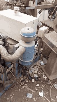 مولد كيه 30 كيفي نضيفه ما بيهة شي عل فحص السعر 17 وبيهة مجال 077088307...