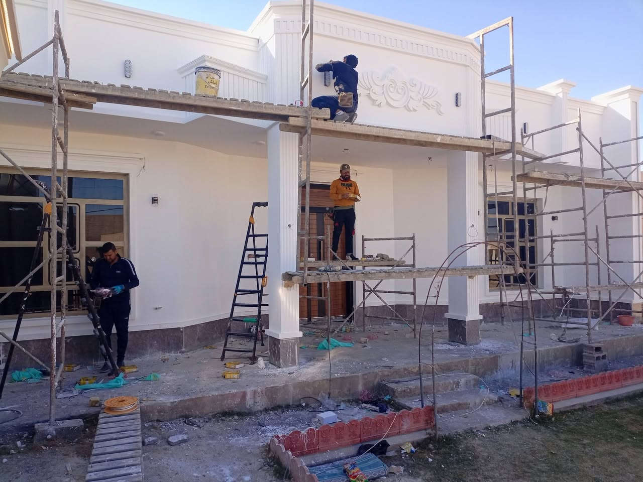 تم وعلى بركة الله إنجاز بيتي والحمد الله وتم عمل الكهرباء على يد ابو نشأت اكرم اسماعيل حسين العسافي ***********
