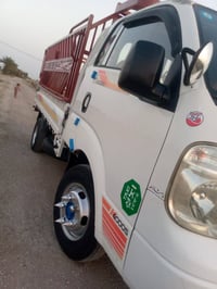 موديل ٢٠١١ • كفالة عامة • شاشة كاميرا حساس