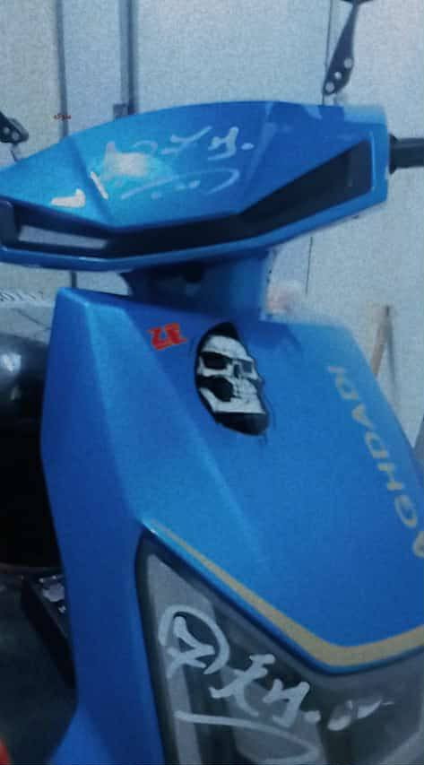 متاح دراجه شحن للبيع سعر ٥٠٠ وبي مجال بطاريات شرط تايرات طخم جديد شاحنه جديده  مكاني زيونه يم المرور ***********
