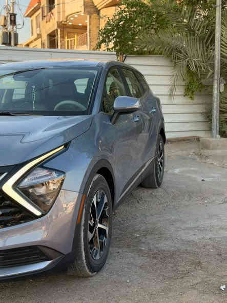 سلام عليكم كيا سبورتج مديل 2023 وارد مريكي سياره موصفات EX معروفه موصفات فول ماعده البانرامه محرك 2500  ماشيه 14 الف 
صور الحادث مرفوقه بل المنشور السعر 225 وبيها مجال 
الهاتف ***********
