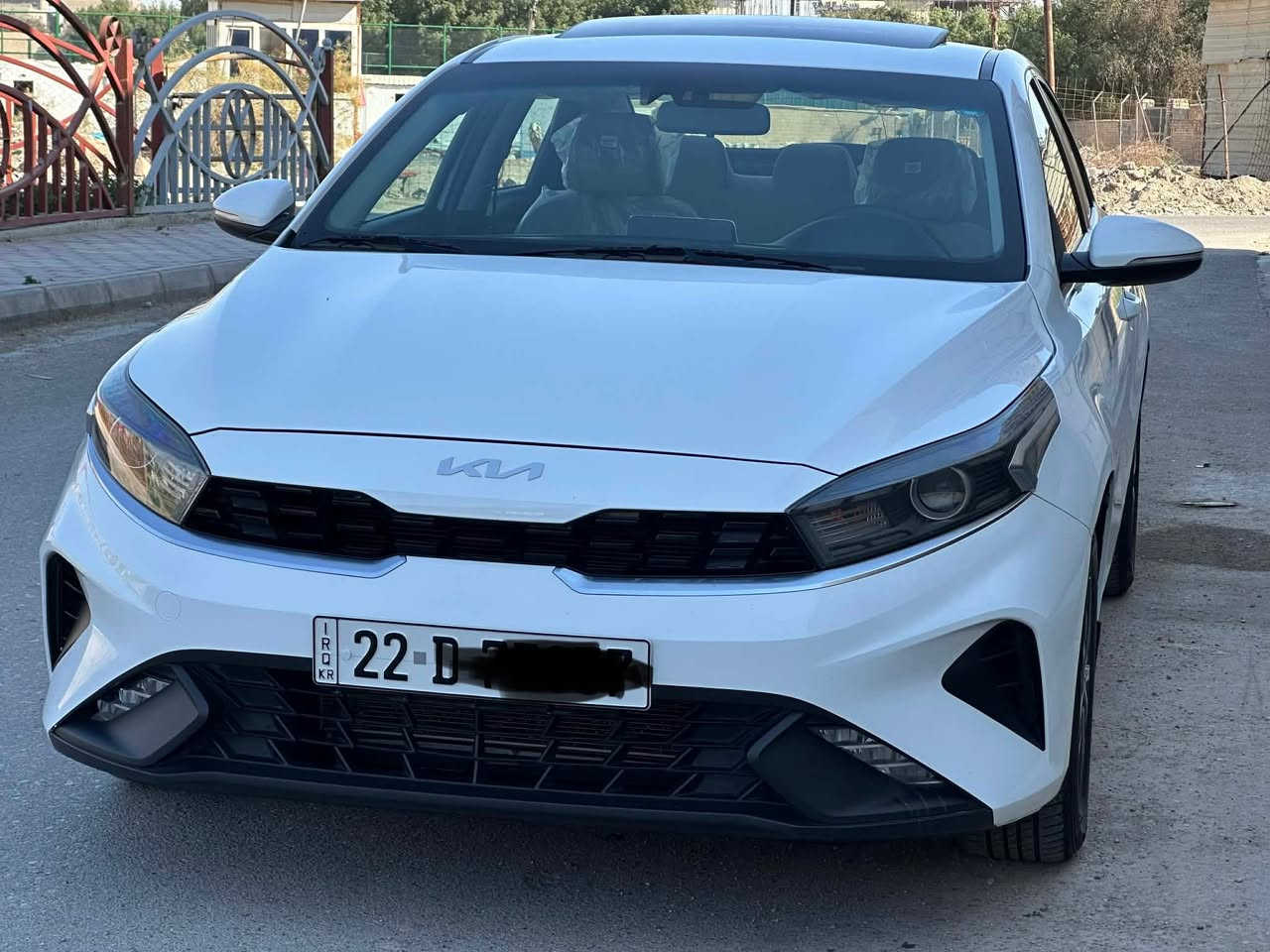 السلام عليكم
للبيع سيراتو 22 فول مواصفات 

رقم اربيل كفالة عامة من الصبغ بيها بارد بسيط 

فتحة محرك 1600 

اشارة بالمراية 

ويل كب 

ماشية 90 

السعر 166 

للاستفسار ***********

الاتصال فقط للاستفسار

مكان / واسط العزيزية
