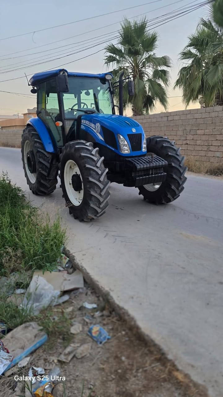 للبيع نيوهولند110/ 2020 محرك جاهز گير اكسل كله شركة تايرات جديد تبريد ثلج كهربائيات كلها شغاله رقم اربيل تريد تحويل تريد وكاله مكانه كركوك  للاتصال ***********
