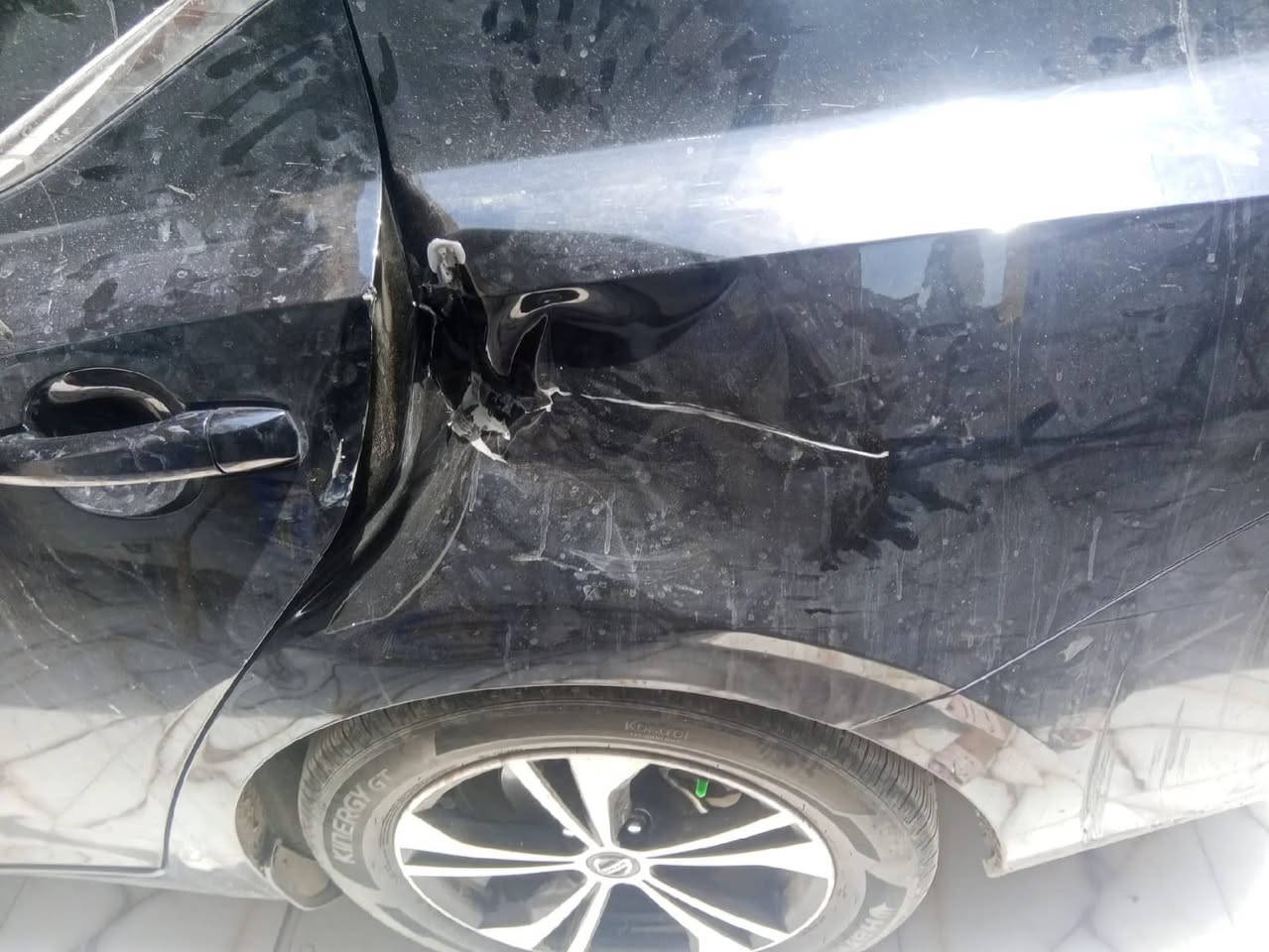 نيسان سنترا 23 ماشيه 38 رقم بغداد معوقين وكله مباشرة سياره معروضه 135بيه مجال كلش بصيط سياره جديده المكان بغداد نهروان ***********
