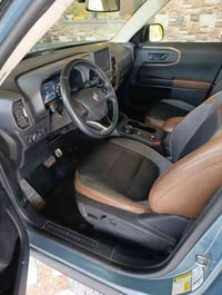 فورد برنكو2022  اسمنتي وارد امريكي  اي استفسار على هذا رقم07858050441