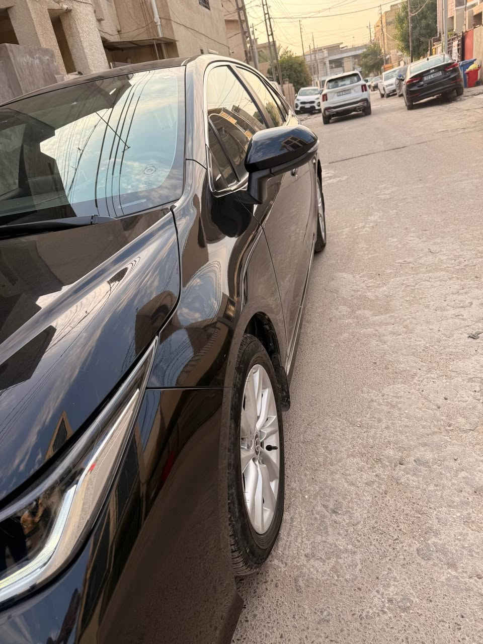 كورلا 2023 خليجي رقم اربيل بانزين فقط داخل جلد مشمشي لايتات لد بلادي ابواب بصمه ونظام ترحيب وتشغيل بصمه كيجات ديجيتل مري شفط كامرة السيارة مابيها نقص جاهزة بدون صبغ 
سعرها 17,400
*********** بغداد, العراق
