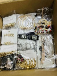 اكسسوارات شي إن • محابس • ١٠٠ كارت