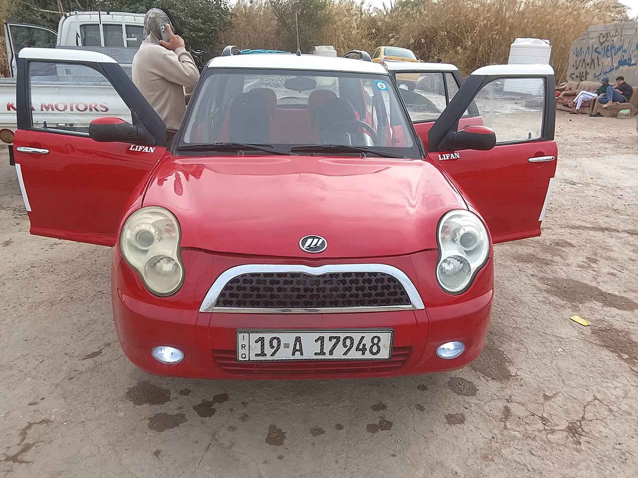 السلام عليكم للبيع ليفان 320 رقم انكليزي كربلاء بسمي سنويه 2030  تنتهي حادث جاملغ المامي جهه السائق تبديل والبنيد والجاملغ صبغ اثر جرد سياره حلوه وجاهزه كير مكينه حداديه ويل رياضي تخم تاير  مكانهه حله مركز مدينه سعرهه 38وبيهه مجال ***********
